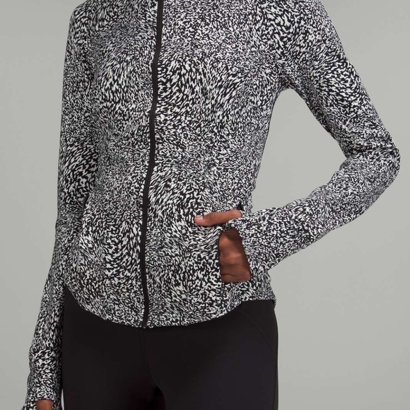 Lululemon Instill Jacket Warped Grain Alpine White Black - size 4 - Picture 2 of 7